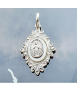 VINTAGE 925 STERLING SILVER VIRGIN MARY MOTHER OF PEARL RELIGIOUS MEDAL PENDANT - $104.06 CAD