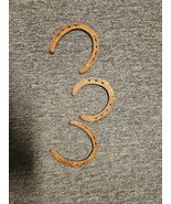 3pc Antique Rustic Iron Forged Horse Shoes Old Primitive Rustic Farmhous... - $470.85 MXN