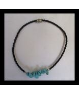 8-1/2 In Black Beaded Bracelet with Faux Turquoise Nuggets B024 - €6,74 EUR