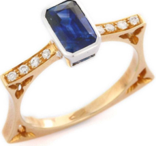 Blue Sapphire Diamond Geometrical Designer Ring in 18K Yellow Gold - £1,153.19 GBP