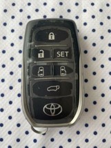 Toyota Genuine Alphard 6 Button Smart Keyless 231451-0120 Silver Car-
sh... - $153.07