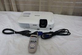 Epson PowerLite S7 3LCD Projector H328A 324 Lamp hours w/ Remote and Cables - £46.35 GBP