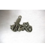NEW HOTTIE WOMAN LADY RIDER MOTORCYCLE CHROME GIRL PEWTER PENDANT ADJ NE... - €12,87 EUR NEW HOTTIE WOMAN LADY RIDER MOTORCYCLE CHROME GIRL PEWTER PENDANT ADJ NE... - €12,87 EUR