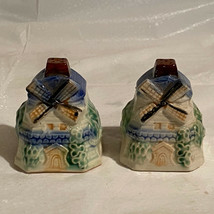 Vintage Hand Painted Wind Mill Shaped 3&quot; Ceramic Salt &amp; Pepper Shakers  Japan. - £9.51 GBP