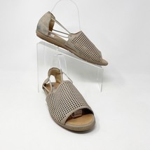 Earth Womens Beige Laser cut Leather Slip on Sandals, Size 9 Wide - £13.37 GBP