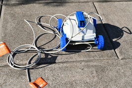 pool blaster speed jet Robotic Pool Cleaner cleaning machine 516a1 11/23 - £175.10 GBP