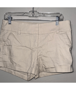 Express Cream Women&#39;s Low Rise Linen Blend Shorts - $432.18 MXN