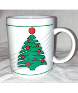 Mug. Coffee or Cocoa white green CHRISTMAS Tree Design - $211.50 MXN