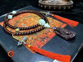 Mala, traditional Tibetan Buddhist. 108 red sandalwood beads. Real turquoises - £706.54 GBP