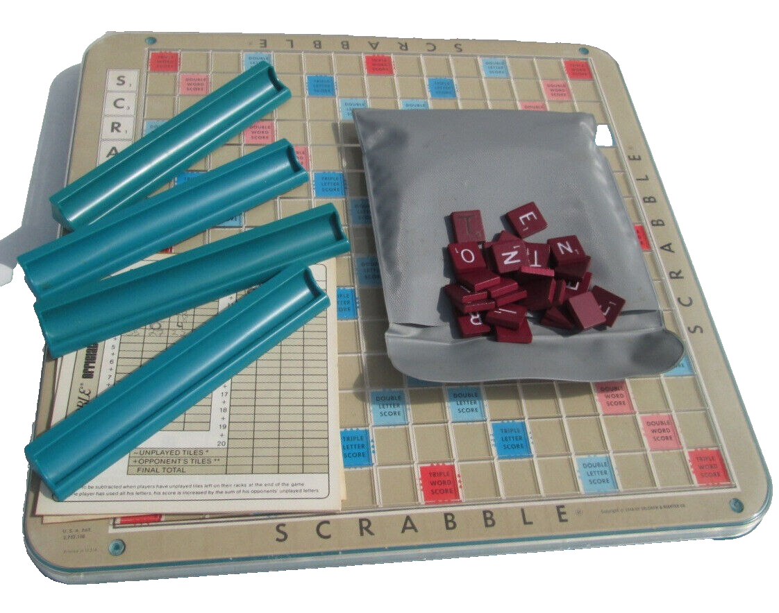 Primary image for Vintage Scrabble Deluxe Edition 1977 Rotating Turntable Board Game Complete, S&R