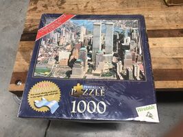 New York City Twin Towers 2001 Commemorative Edition 1000 Piece Perfaloc... - $17.33