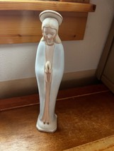 Midcentury Napco Japan Marked Porcelain Praying Slender Mother Mary Madonna - $18.49