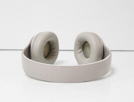 Beats by Dr. Dre Studio Pro Over-the-Ear Wireless Headphones MQTR3LLA Sandstone image 5