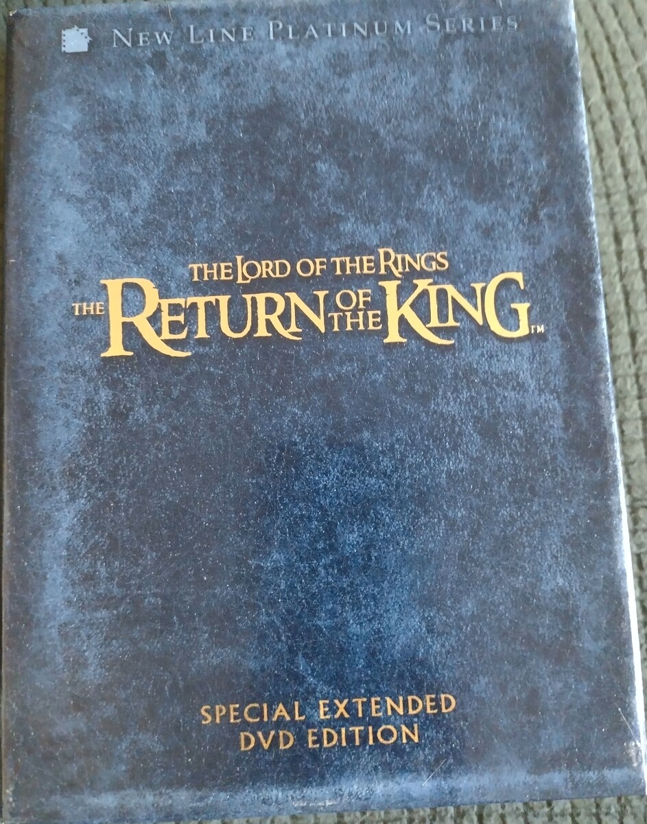 Lord of the Rings: The Return of the King New Line Platinum Series Speci... - $10.00