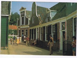 Holland Netherlands Postcard Openluchtmuseum Arnhem Zaan Village - $1.44