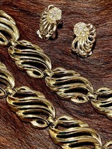 2 Cathe Wave bracelets, Coro &quot;Flower Power&quot; Clip On Earrings - £19.55 GBP