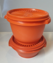 Vintage 2 Tupperware Servalier Orange  Bowls 886-17 1323-18 Sunburst Lids - £12.73 GBP
