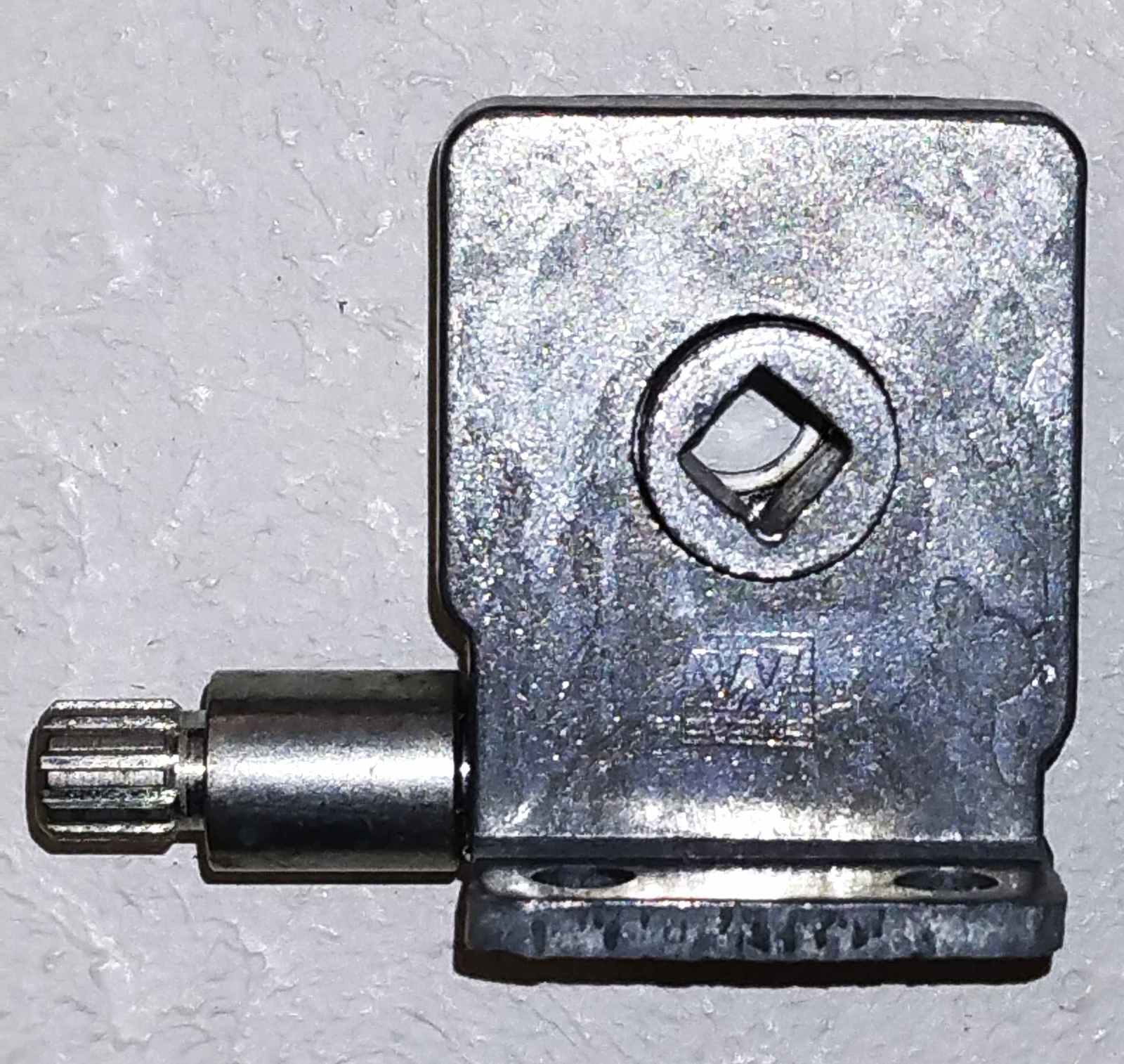812 Center Mount 5/16&quot; Square Window Operator - $14.99