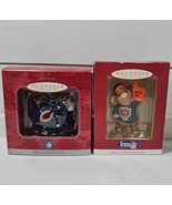 Chicago Bears Hallmark Keepsake Ornaments -  Football NFL Lot Of 2 Vtg  - $329.83 MXN