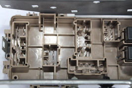 2002-2005 SUBARU WRX IMPREZA FUSE BOX INTERIOR DASH K741 image 7