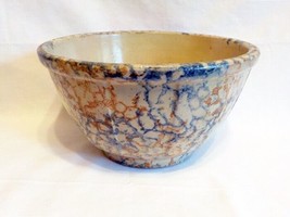 Vintage Red Wing Pottery Spongeware Paneled Mixing Bowl 9&quot; O.D. - £31.97 GBP