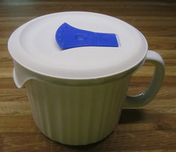 Corning Ware French White 20 Oz. Soup Mug With Vented Lid/Excellent Lightly Used - £6.38 GBP
