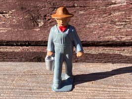 VTG MANOIL  BARCLAY USA LEAD FIGURE TOY  RAILROAD MAN WITH PAIL  2 3/4&quot; - £7.87 GBP