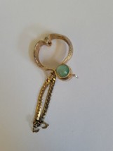 Vintage Filigree Glove Clip Gold Plated Green Gripoix  Scarf Purse Holder Guard - £11.59 GBP