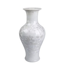 White Crystal Shell Fishtail Vase Medium - £177.40 GBP