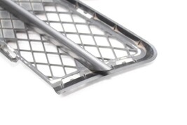 06-08 BMW E90 E91 SEDAN FRONT BUMPER GRILLE LEFT RIGHT CENTER SET E6232 image 4