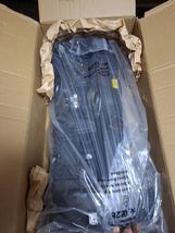 Engine Valve Cover w / Gasket fit BMW 128i 328i 528i X3 X5 Z4 11127552281 - $77.22