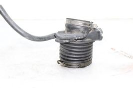 04 MAZDA RX8 MANUAL TRANSMISSION Air filter Intake Hose F295 image 2