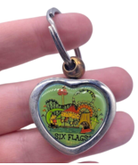 Vintage Six Flags Keychain Key Chain Metal Green Silver Heart Carousel R... - $30.39 CAD