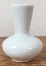 Vintage Small Mini White Porcelain Ikebana Flower Bud Vase Wedding Decor 2.5&quot; - £19.53 GBP