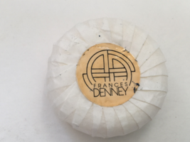 Vintage Frances Denney round bar soap - €17,15 EUR