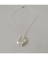 Silver Tone 3D Flower Pendant Necklace 18&quot; Etched Sparkly - £11.80 GBP