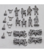 Lot Of (8) Military Infantry Miniatures With (4) Motorcycles Metal Minia... - $507.86 MXN