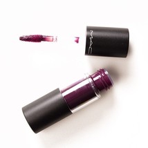 MAC Versicolour Stain Lipgloss PERPETUAL HOLIDAY Deep Grape Purple NIB - $470.43 MXN