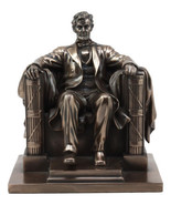 Bronzed Seated Abraham Lincoln Figurine 8&quot;H Lincoln Memorial Colossal Sc... - $76.57 CAD