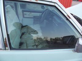 1977 Fleetwood Right Front Door Window Glass Oem Used Deville Lesabre Olds 88 98 - $296.99