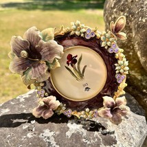 Vintage floral enamel romantic 3D picture frame freestanding metal from ... - $901.52 MXN