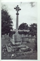 cu2351 - War Memorial - Welbourn - Lincolnshire - Postcard - $3.81