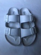 Everlast white slide Sandals Double Buckle size 37 - $13.29