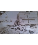 VINTAGE PHOTO;SOLDIER HIDING BEHIND THE ROAD SIGN ;  CIRCA 1943 - £11.93 GBP