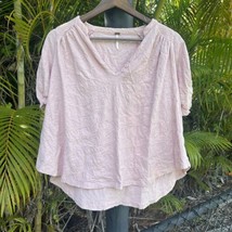 Free People Women&#39;s Fever Dream Split Neck Top in Pale Pink Short Sleeve Size XS - £15.65 GBP