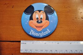 VINTAGE DISNEYLAND MICKEY MOUSE PIN (1989) - $6.64