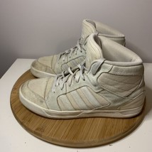 Adidas Raleigh Mid Womens Size 9 Basketball Shoes AW4400 Ivory Sneakers - $376.15 MXN