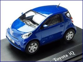 HONGWELL Carama ◇ Toyota IQ ◇ 1/43 die-cast model minicar / Blue 448940 - £17.81 GBP