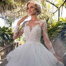 Beautiful Dress Bride Gown A-Line Appliques Tulle O-Neck Bridal Gowns Fu... - £307.83 GBP