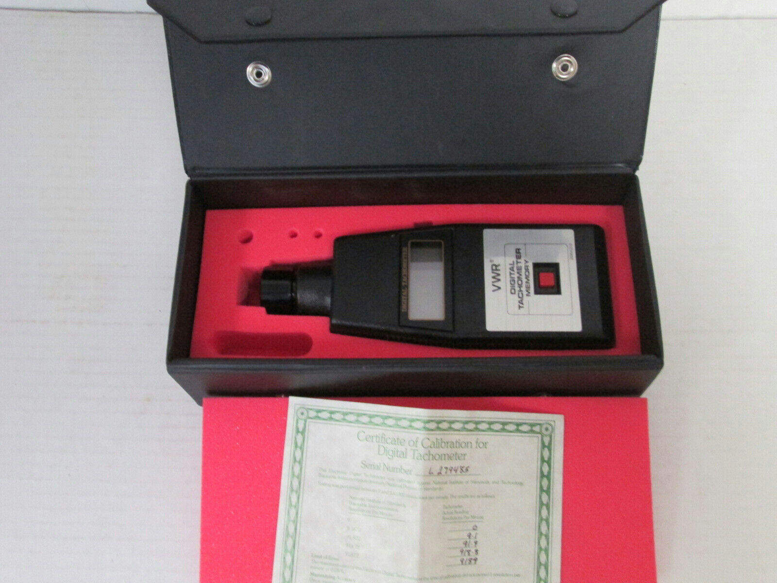 VWR 20904-010 Traceable Touchless Digital Tachometer W/Case - $63.71
